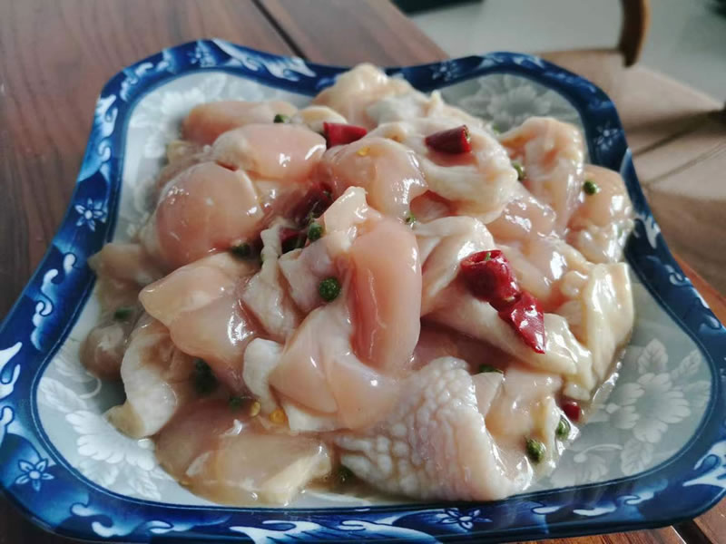 连用油皇鸡连用•油皇鸡